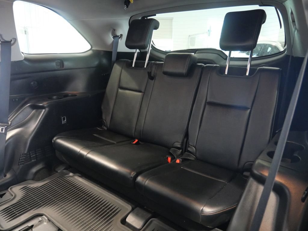 Used 2016 Toyota Highlander Limited AWD/4WD image 26