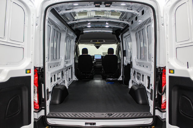 New 2027 Ford Transit 250 148 Medium Roof RWD image 9