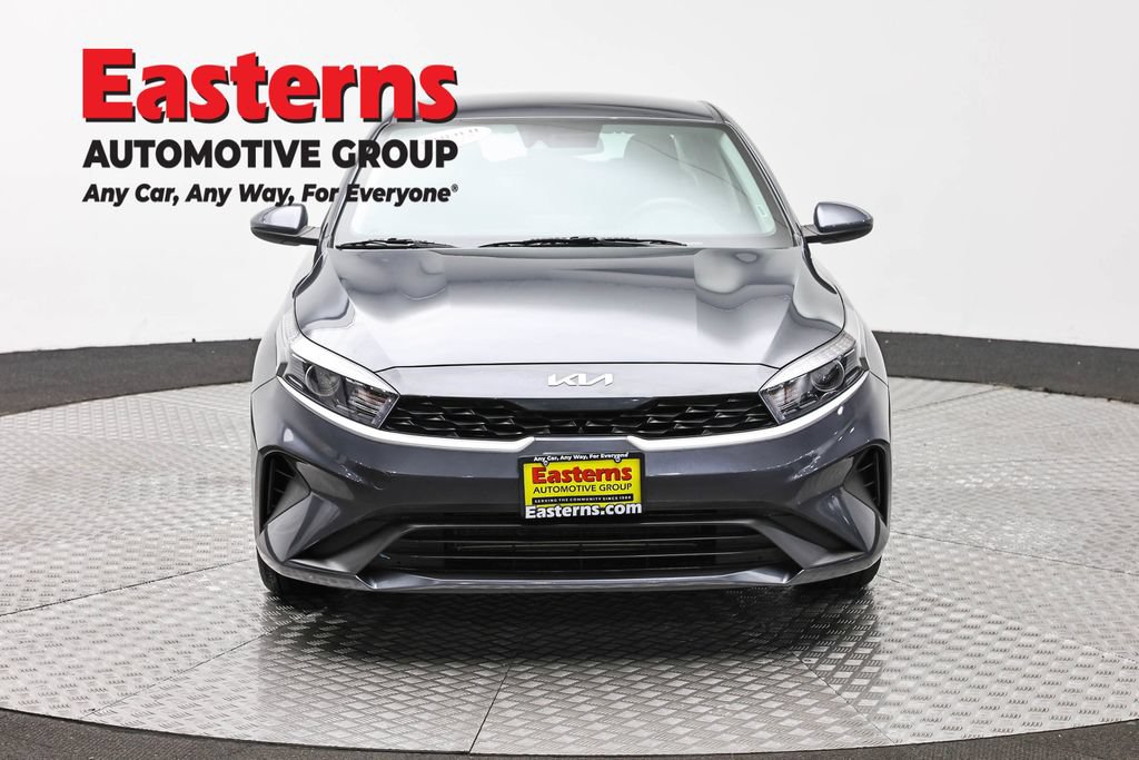 Used 2024 Kia Forte LXS FWD image 2