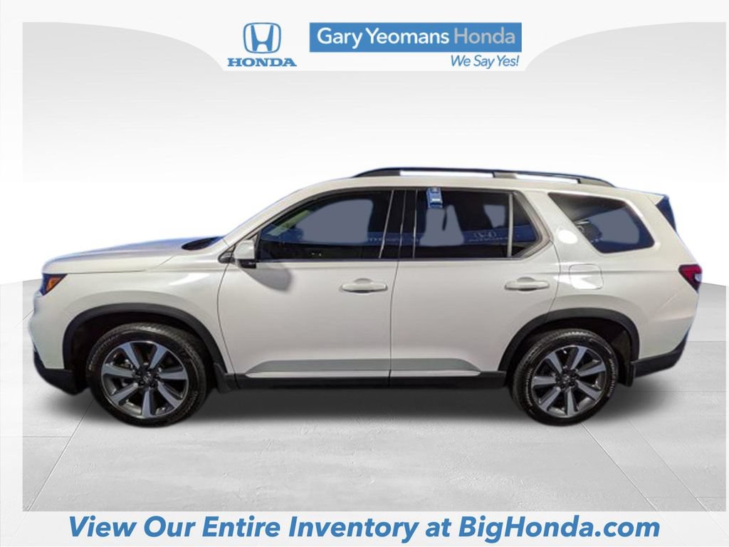 Certified 2024 Honda Pilot Touring image 10