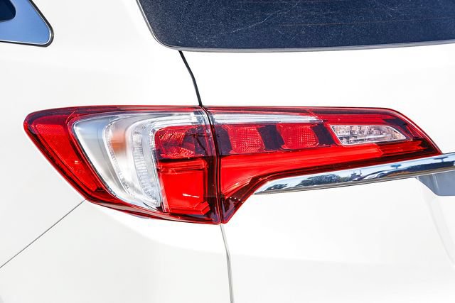 Used 2017 Acura RDX w/ Advance Package AWD/4WD image 10