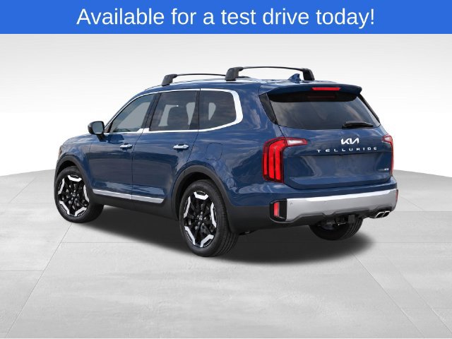 Used 2023 Kia Telluride S w/ S Sunroof Package AWD/4WD image 3