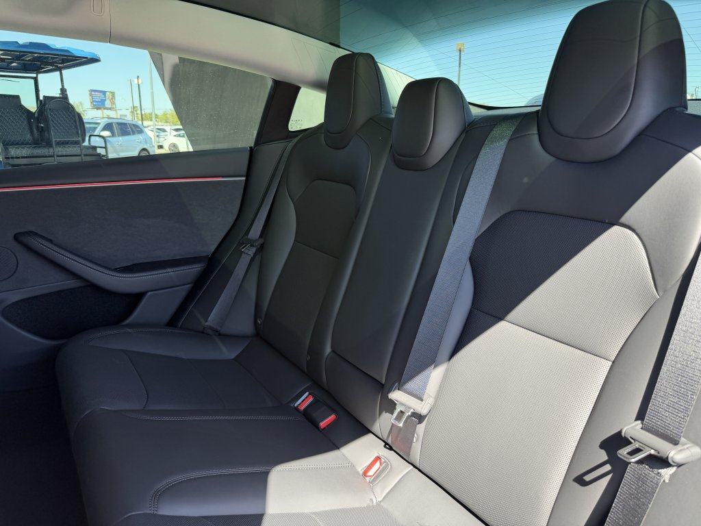 Used 2026 Tesla Model 3 Performance AWD/4WD image 39