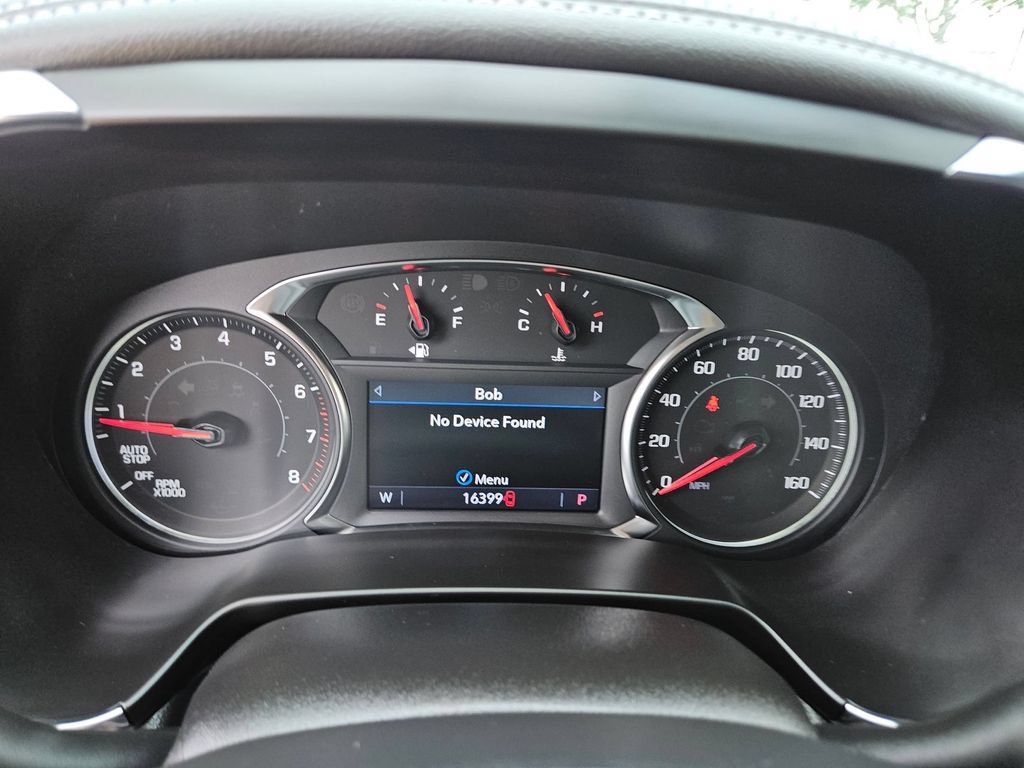 Used 2025 Chevrolet Blazer LT FWD image 19