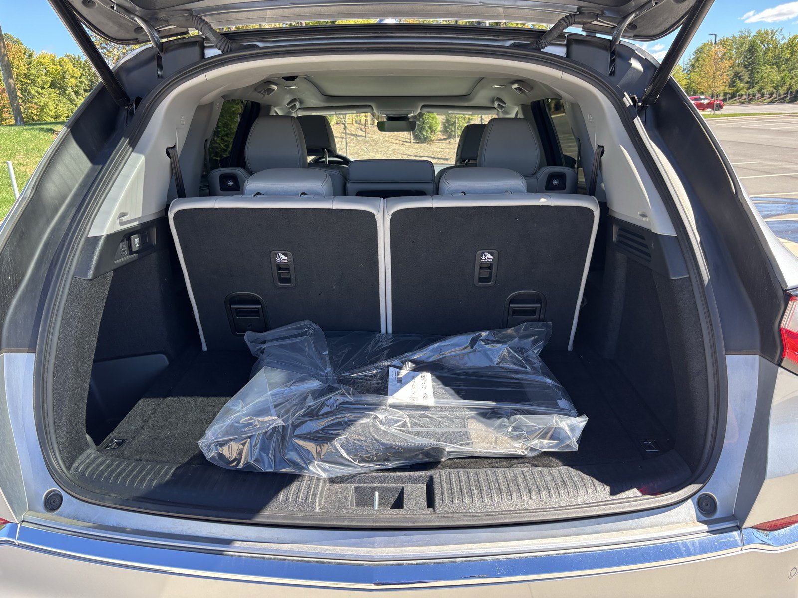 Used 2024 Acura MDX w/ Technology Package FWD image 36
