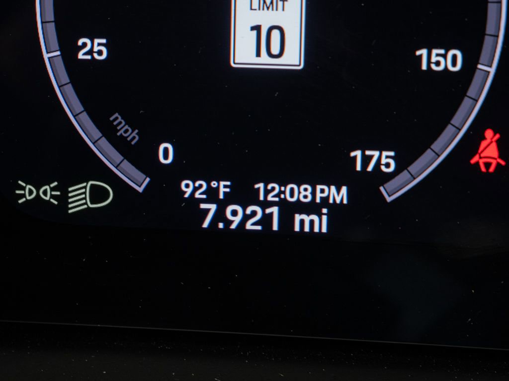 Certified 2026 Porsche Cayenne AWD/4WD image 12