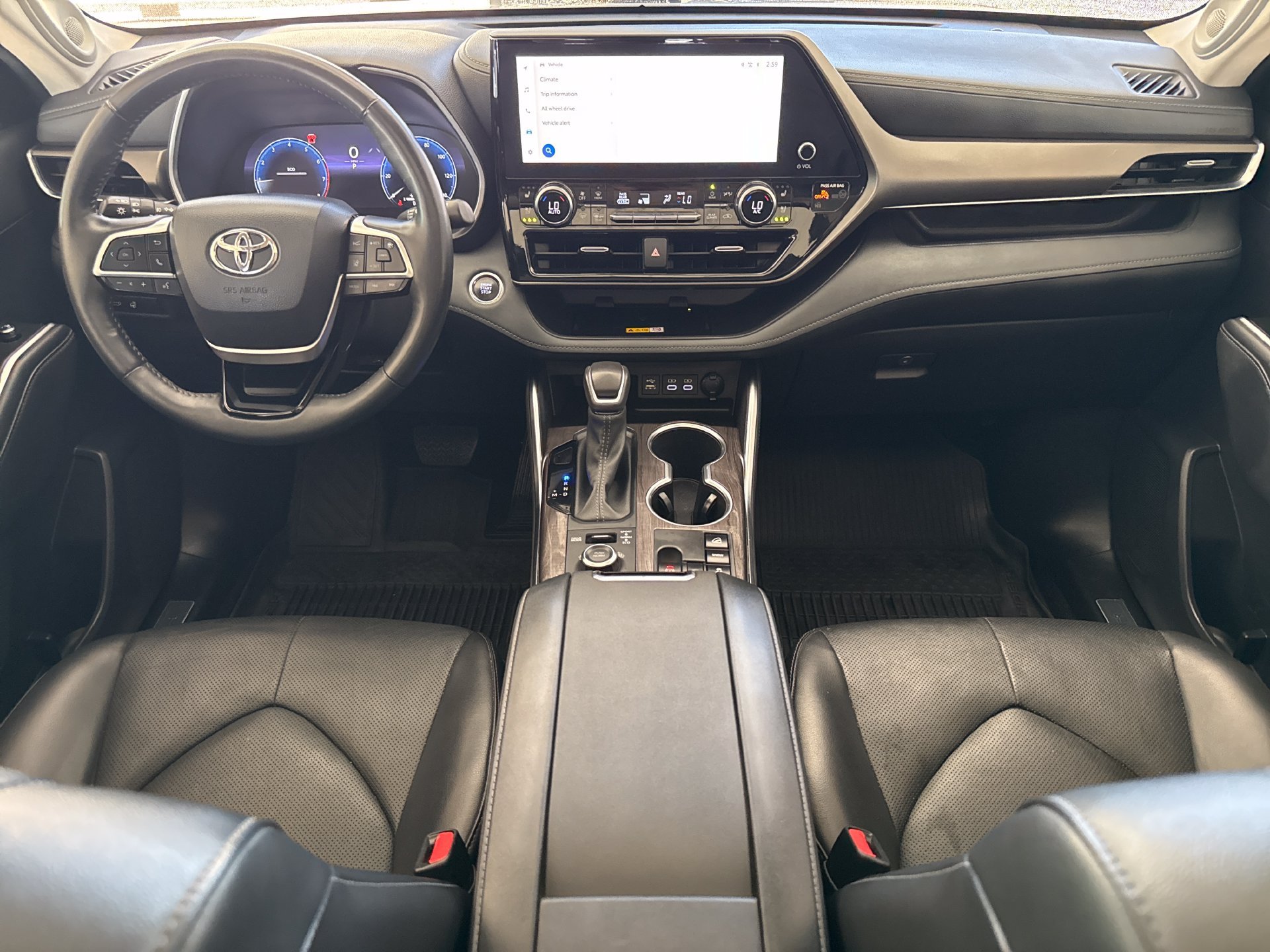 Used 2023 Toyota Highlander Limited AWD/4WD image 14