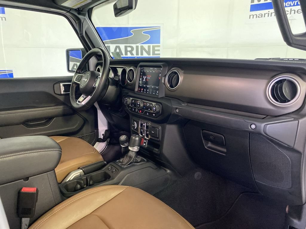Used 2021 Jeep Gladiator Rubicon AWD/4WD image 35