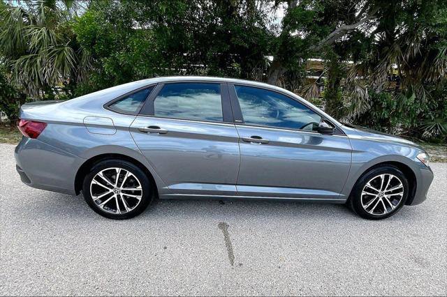 Certified 2024 Volkswagen Jetta Sport FWD image 4