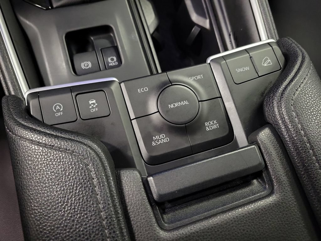 Used 2026 Toyota Grand Highlander AWD image 21