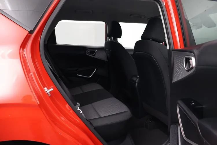 Used 2024 Kia Soul LX w/ LX Technology Package FWD image 15