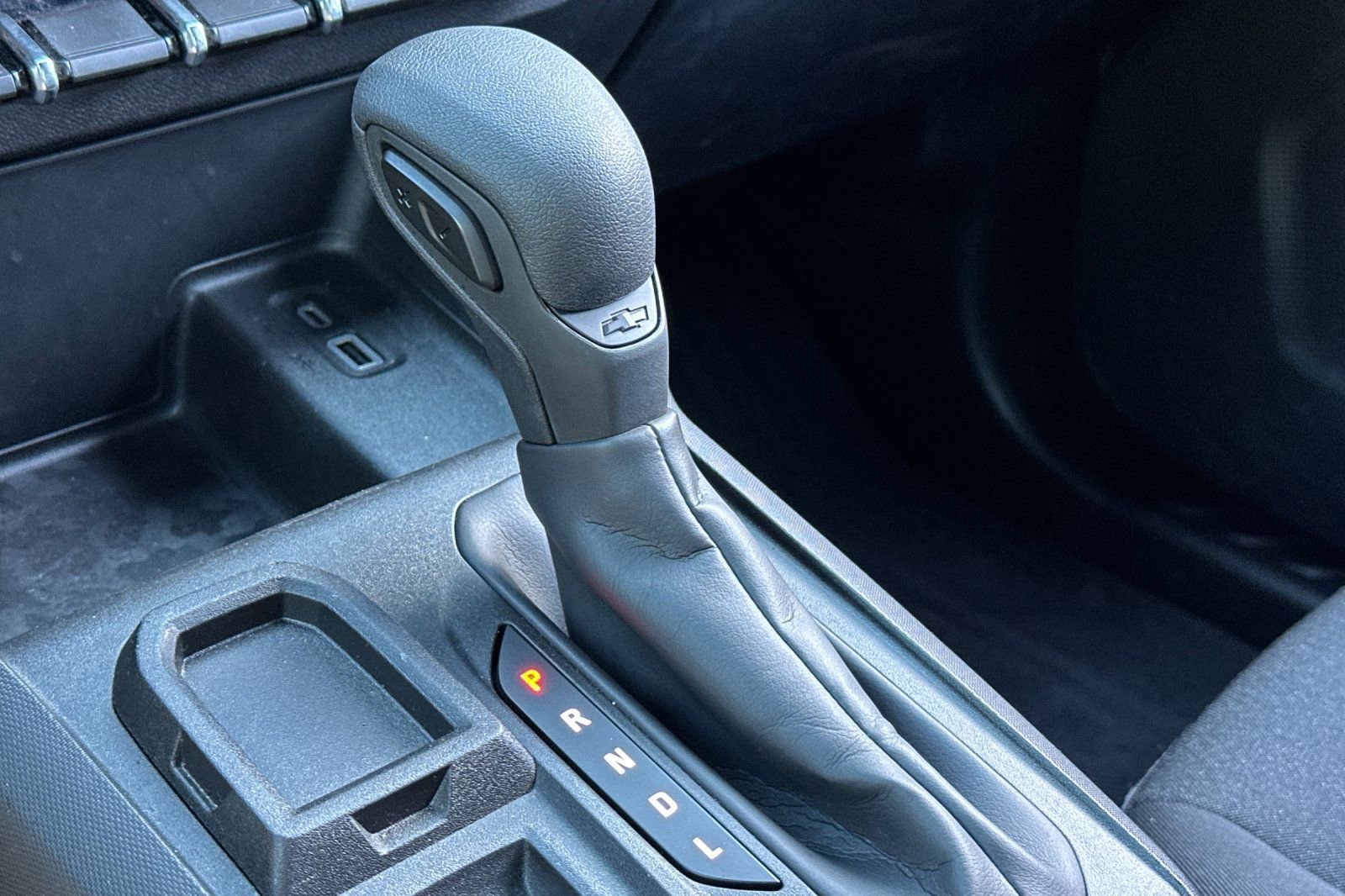 Used 2024 Chevrolet Colorado W/T image 21