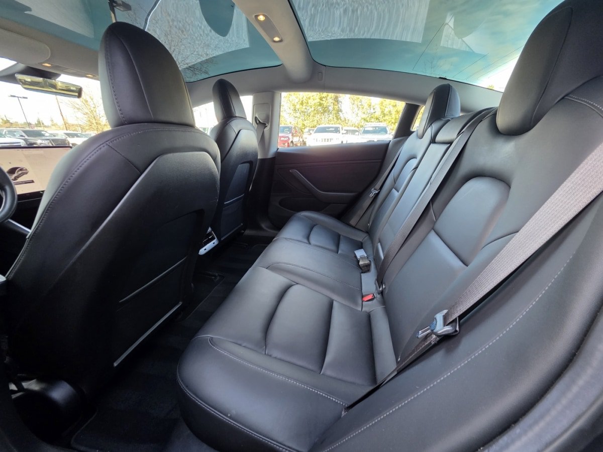 Used 2018 Tesla Model 3 Long Range AWD/4WD image 10