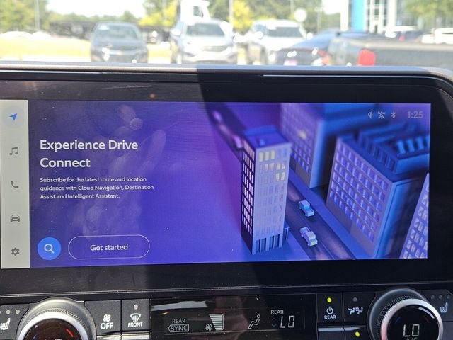 Used 2024 Toyota Highlander XLE FWD image 26