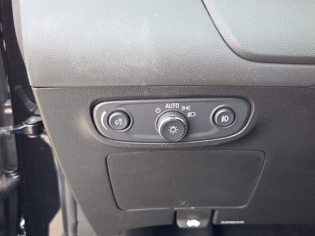 Used 2023 Buick Encore GX Select FWD image 26