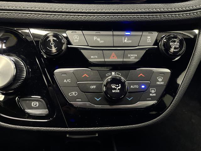 New 2026 Chrysler Pacifica Select image 20