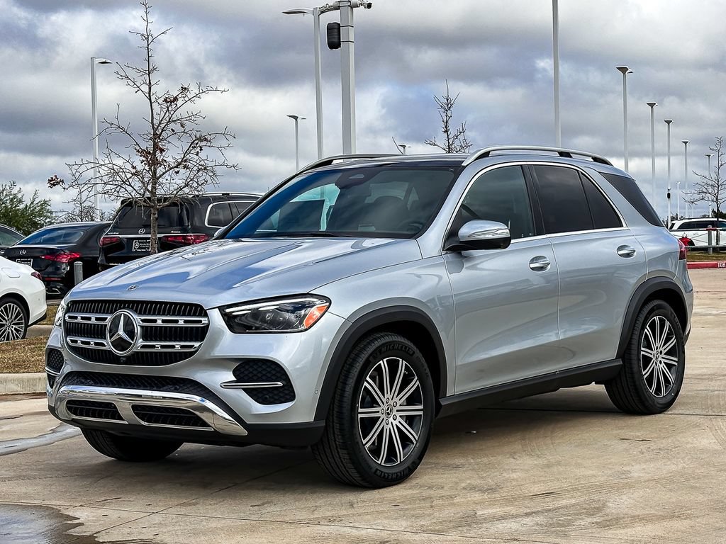 Used 2025 Mercedes-Benz GLE 350 4MATIC image 4