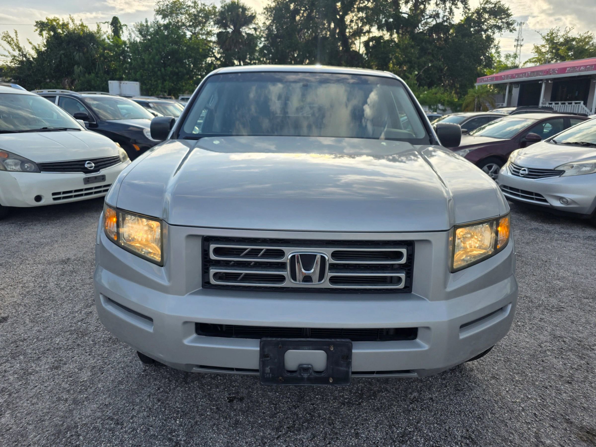 Used 2006 Honda Ridgeline RT image 2