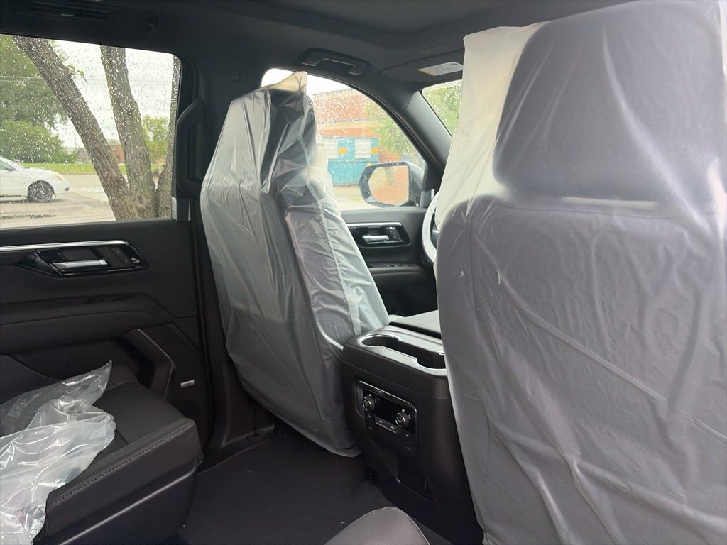 New 2026 Chevrolet Tahoe Z71 w/ Z71 Off-Road Package AWD/4WD image 7