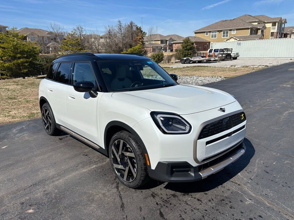 New 2025 MINI Cooper Countryman SE w/ Comfort Package Max image 8