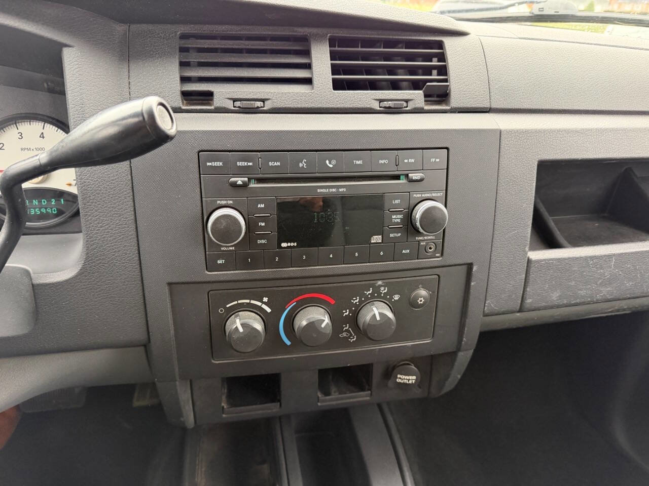 Used 2008 Dodge Dakota SXT image 13