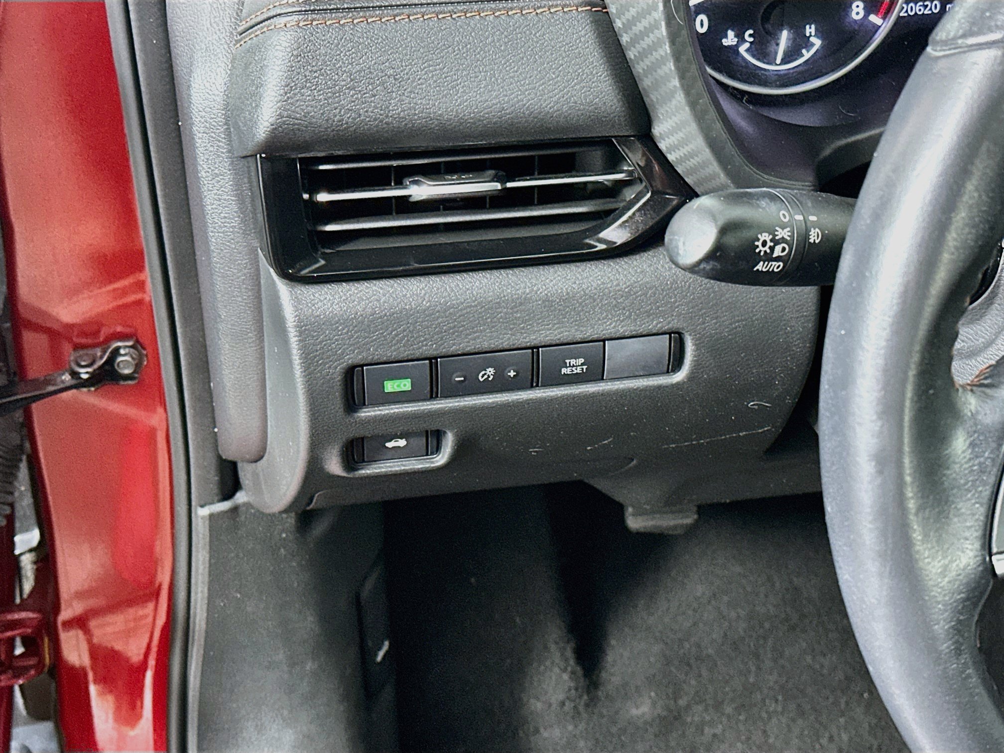 Used 2023 Nissan Sentra SR w/ Electronics Package FWD image 16