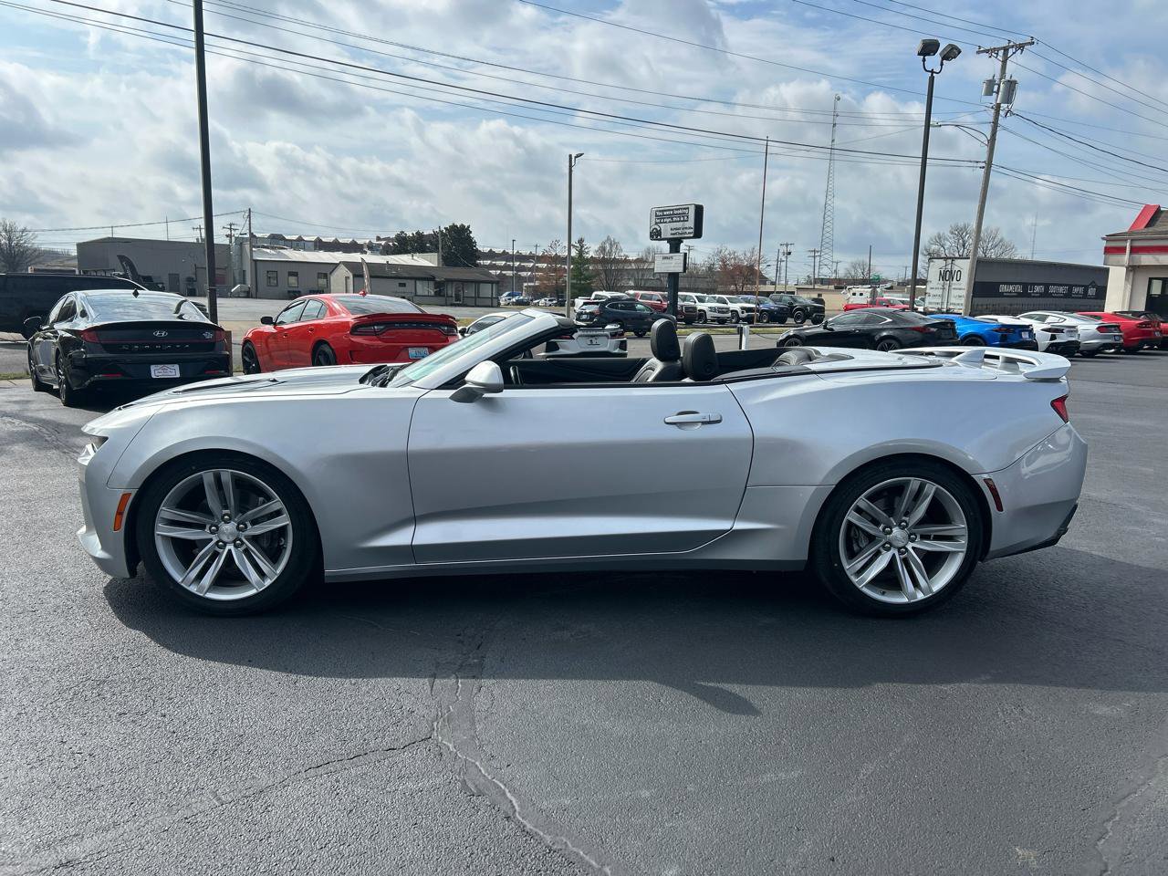 Used 2016 Chevrolet Camaro SS image 8