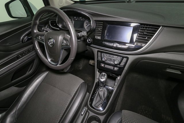 Used 2022 Buick Encore Preferred w/ Safety Package image 16