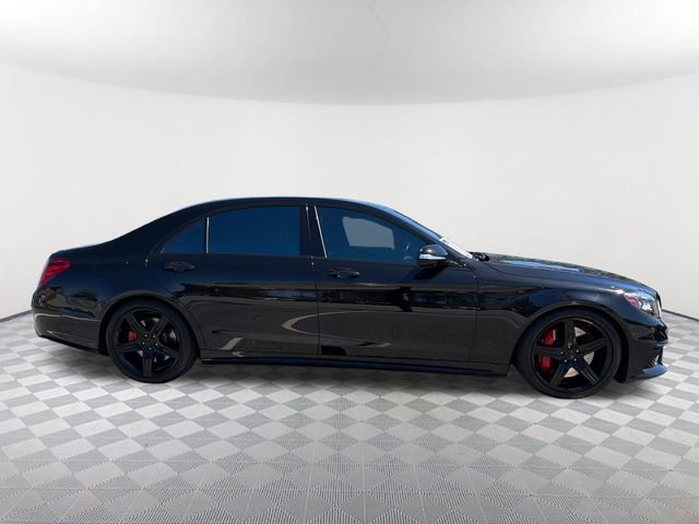 Used 2017 Mercedes-Benz S 63 AMG 4MATIC Sedan image 4