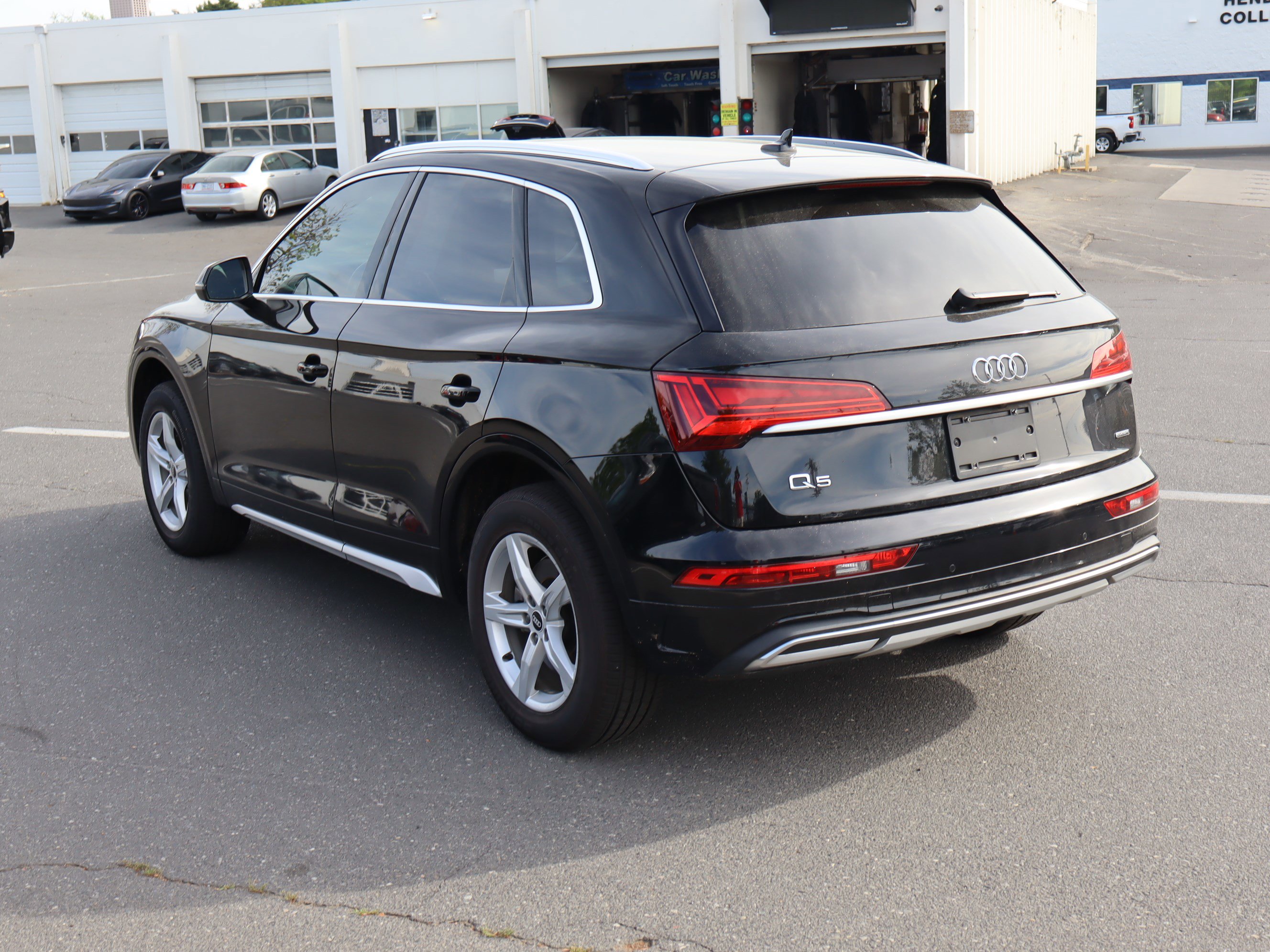 Used 2021 Audi Q5 Premium image 19