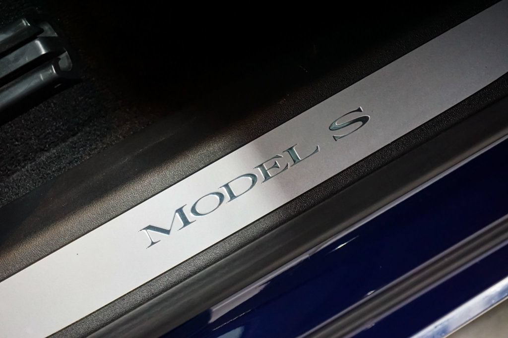 Used 2018 Tesla Model S AWD image 48