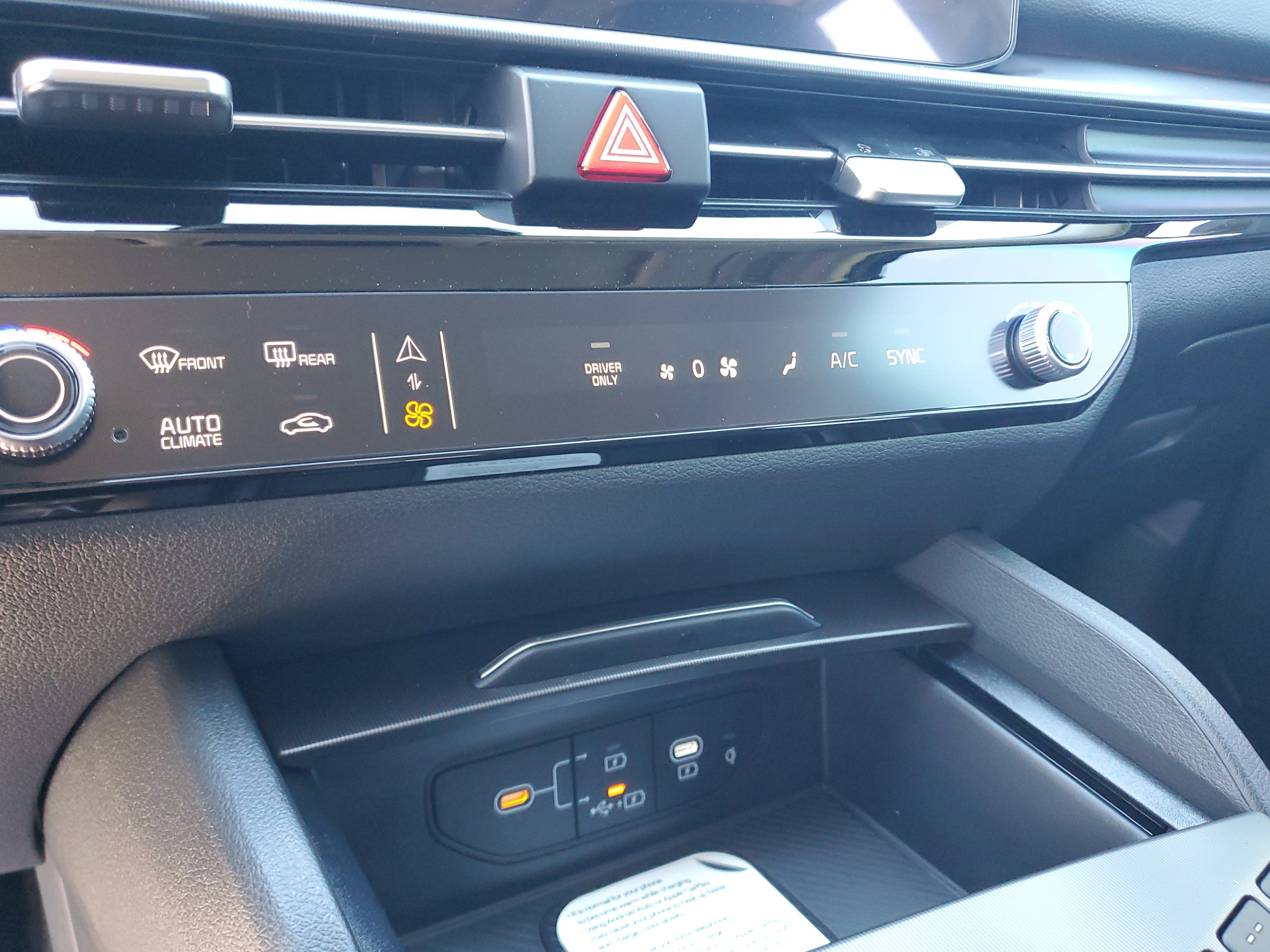 Certified 2026 Kia Sportage SX Prestige AWD/4WD image 20