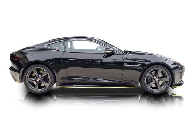 Used 2018 Jaguar F-TYPE 400 Sport RWD image 2
