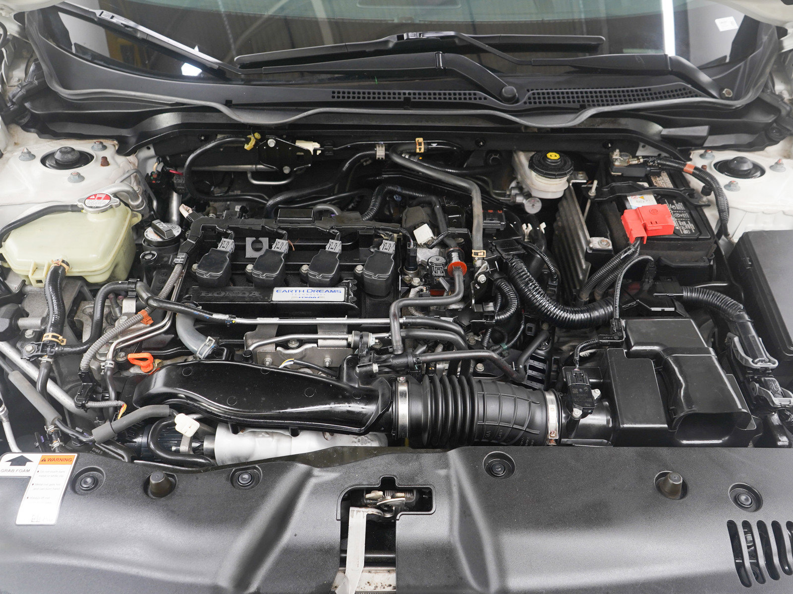 Used 2016 Honda Civic Touring image 29