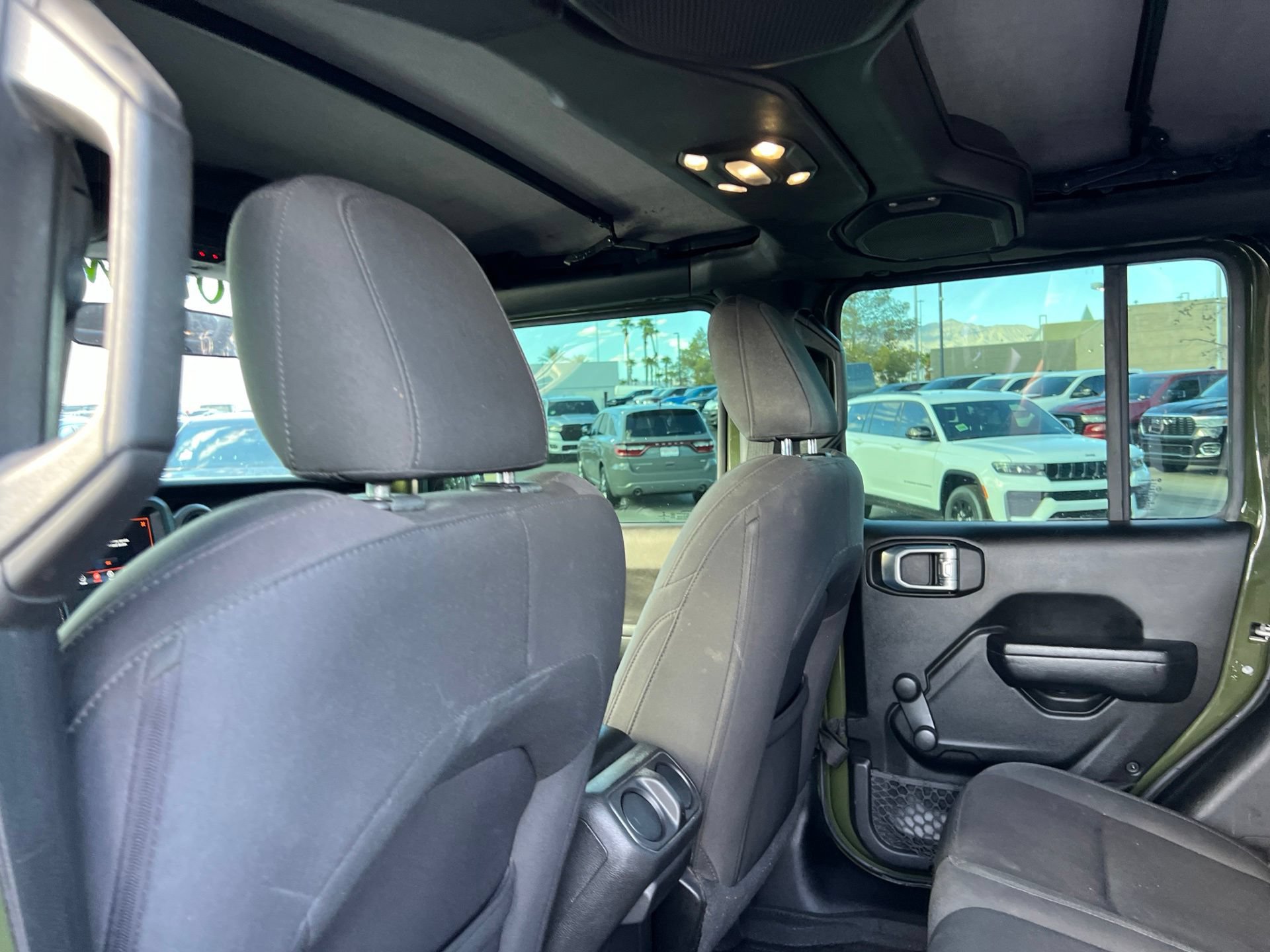 Used 2022 Jeep Gladiator Sport w/ Trailer Tow Package AWD/4WD image 18