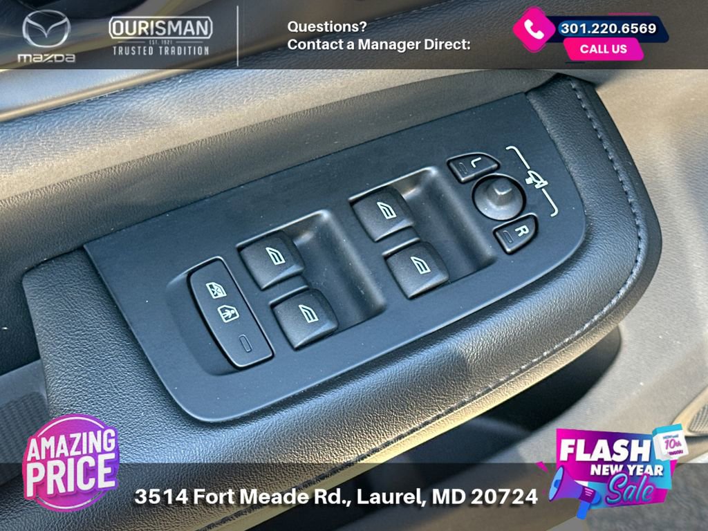 Used 2024 Volvo S60 B5 Plus image 8