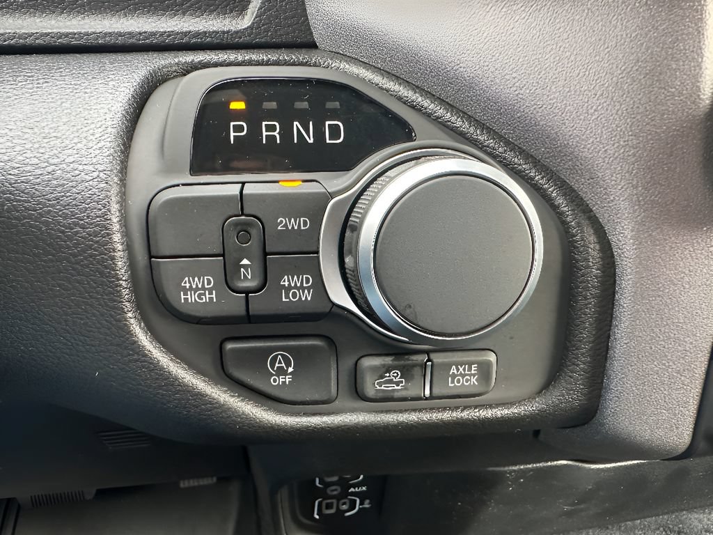 New 2026 RAM 1500 Classic Warlock AWD/4WD image 33
