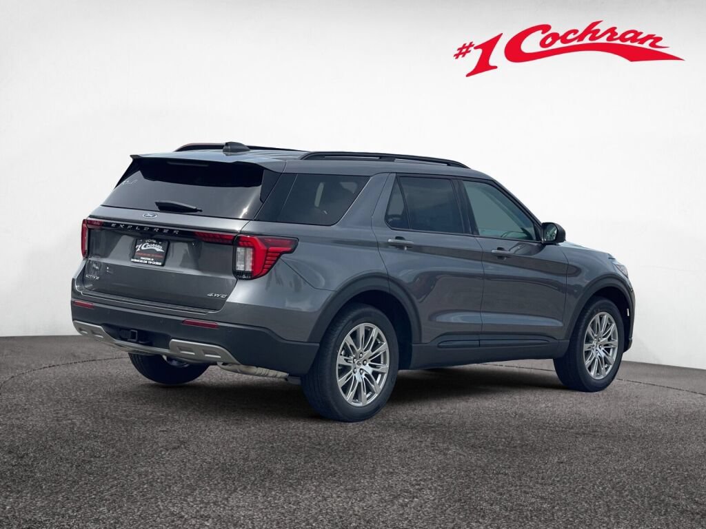 New 2026 Ford Explorer Active w/ Active Comfort Package AWD/4WD image 5