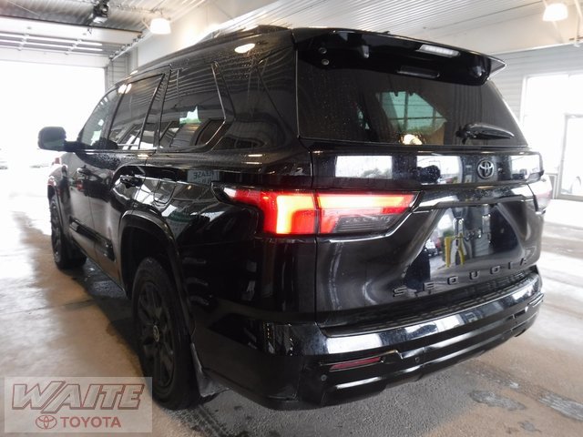 Certified 2024 Toyota Sequoia Platinum image 4