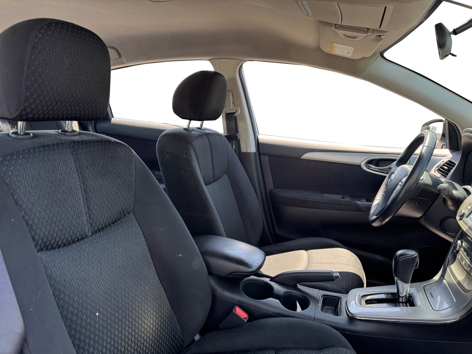 Used 2014 Nissan Sentra SR w/ SR Driver Package FWD image 15