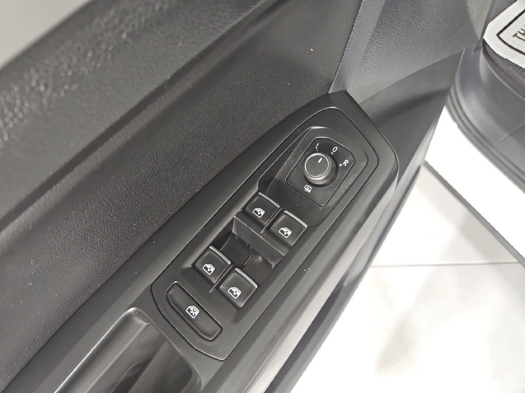 Used 2018 Volkswagen Atlas SE AWD/4WD image 12