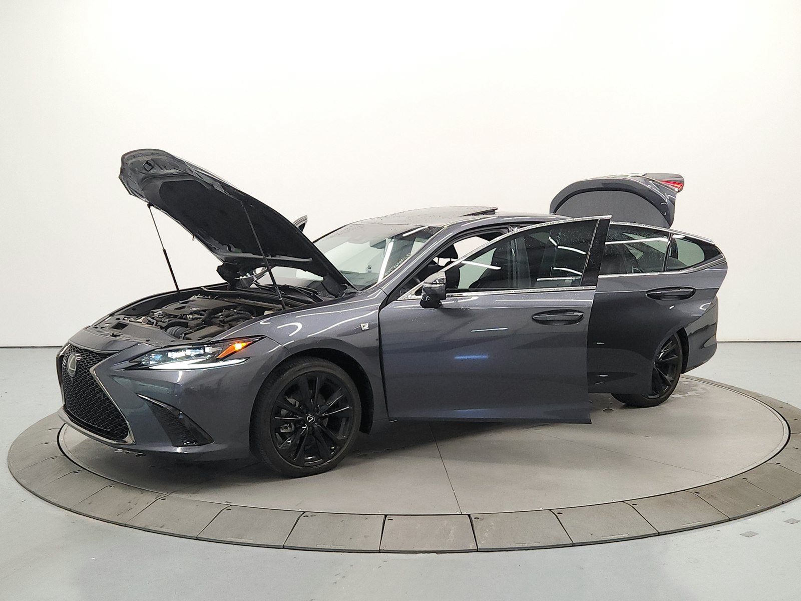 Used 2024 Lexus ES 300h F Sport w/ Accessory Package (Z2) FWD image 11
