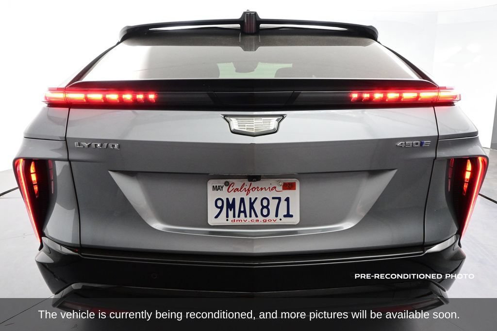 Used 2024 Cadillac Lyriq Sport RWD image 7