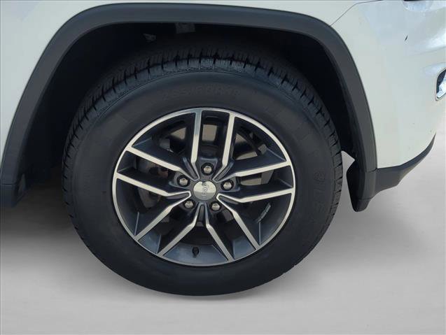 Used 2018 Jeep Grand Cherokee Limited RWD image 21