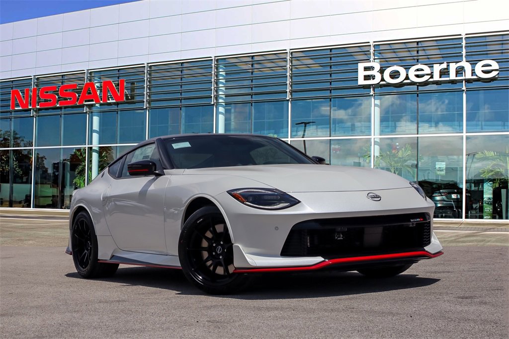 New 2025 Nissan Z NISMO w/ Floor Mat Package video 1