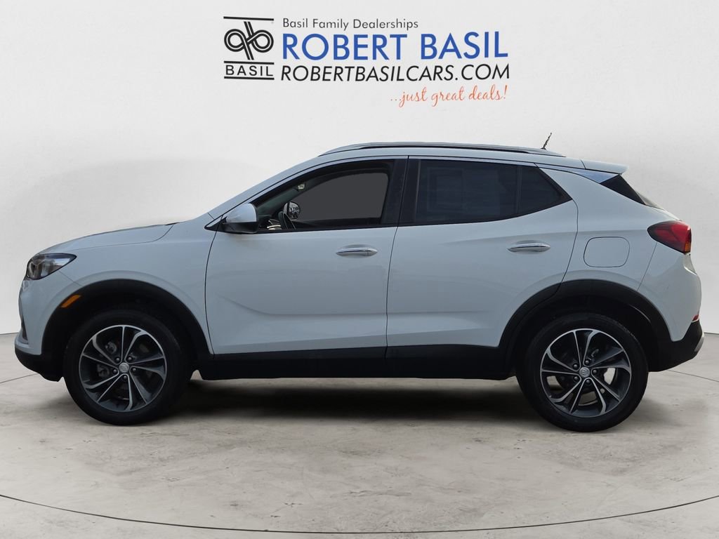 Used 2023 Buick Encore GX Select image 2