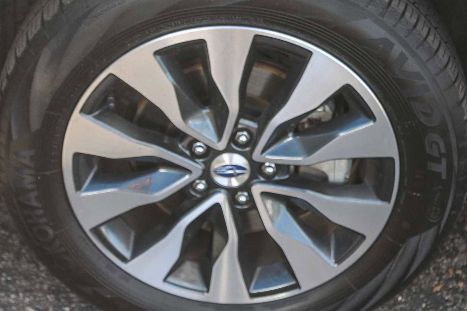 Certified 2024 Subaru Outback Touring AWD/4WD image 10