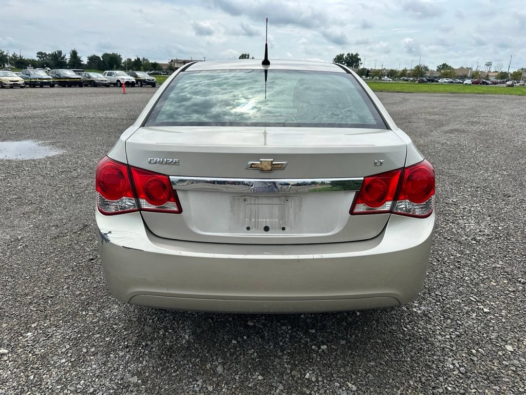 Used 2014 Chevrolet Cruze LT FWD image 8