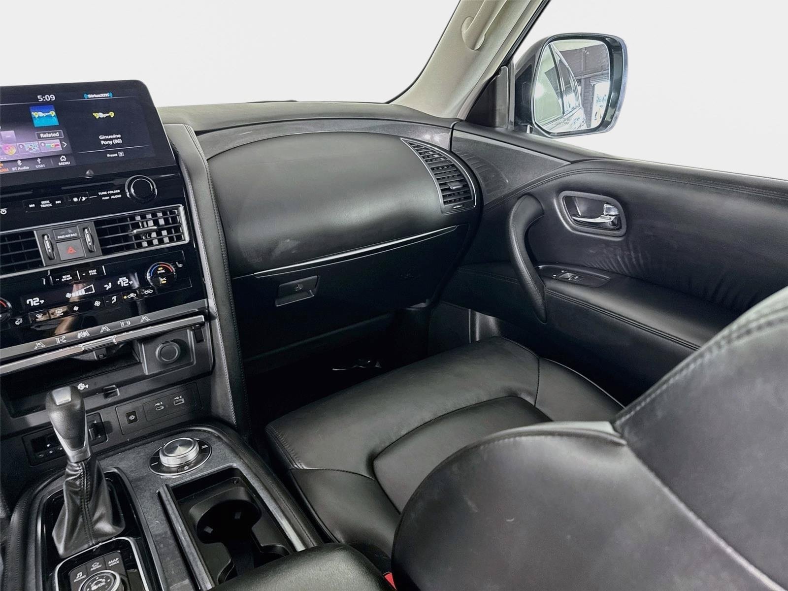 Used 2021 Nissan Armada SV w/ SV Appearance Package AWD/4WD image 24