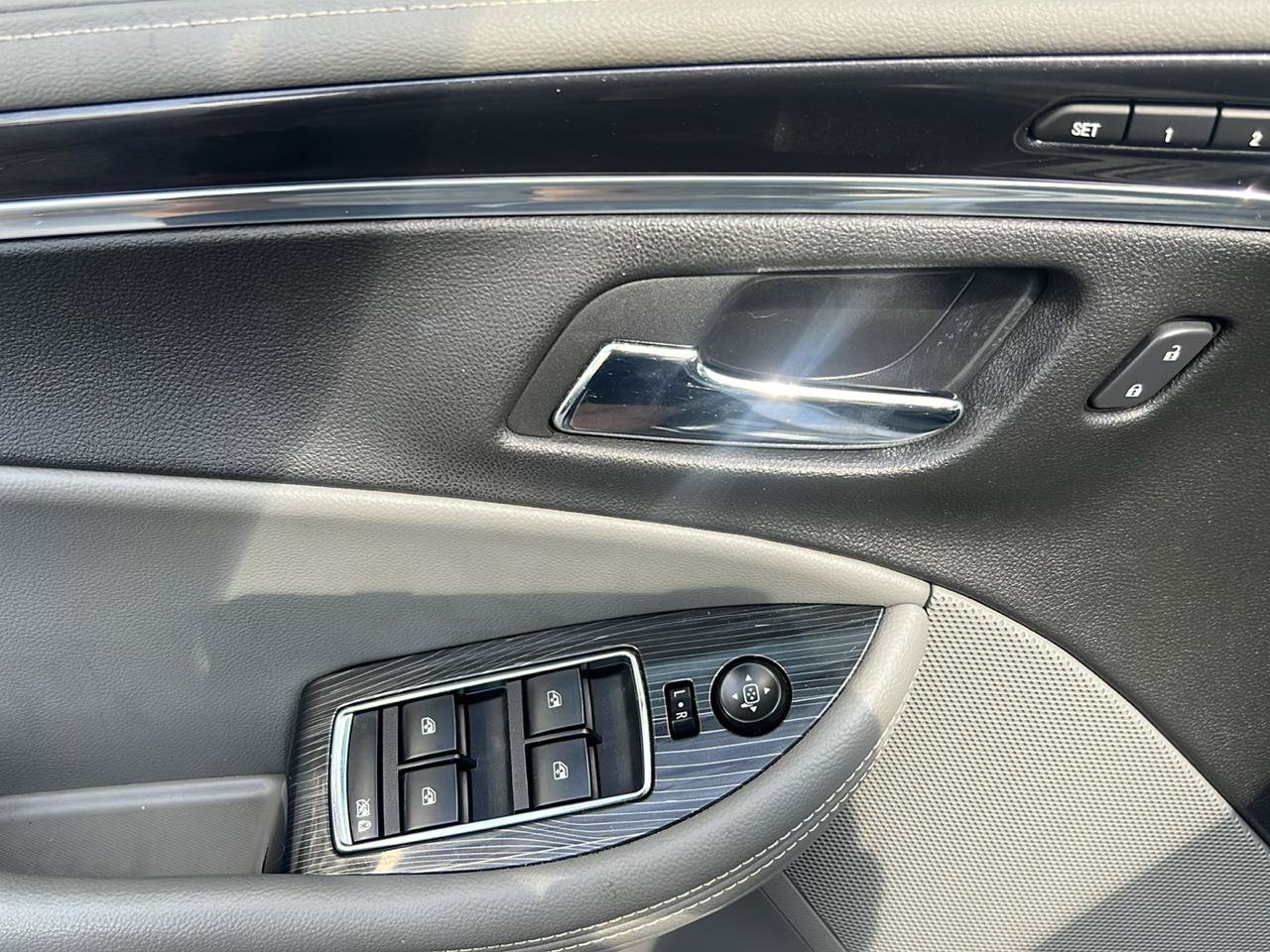 Used 2016 Chevrolet Impala LTZ FWD image 19